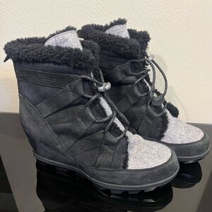 Sorel Joan of Arctic Wedge II Cozy Winter Boots
